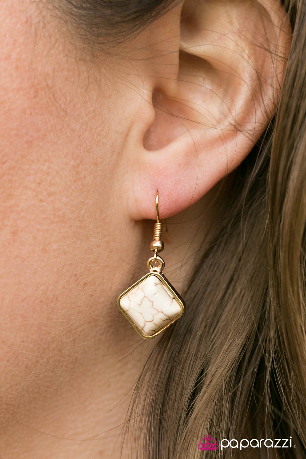 Paparazzi ♥ Feeling Inde-PENDANT - White ♥  Necklace