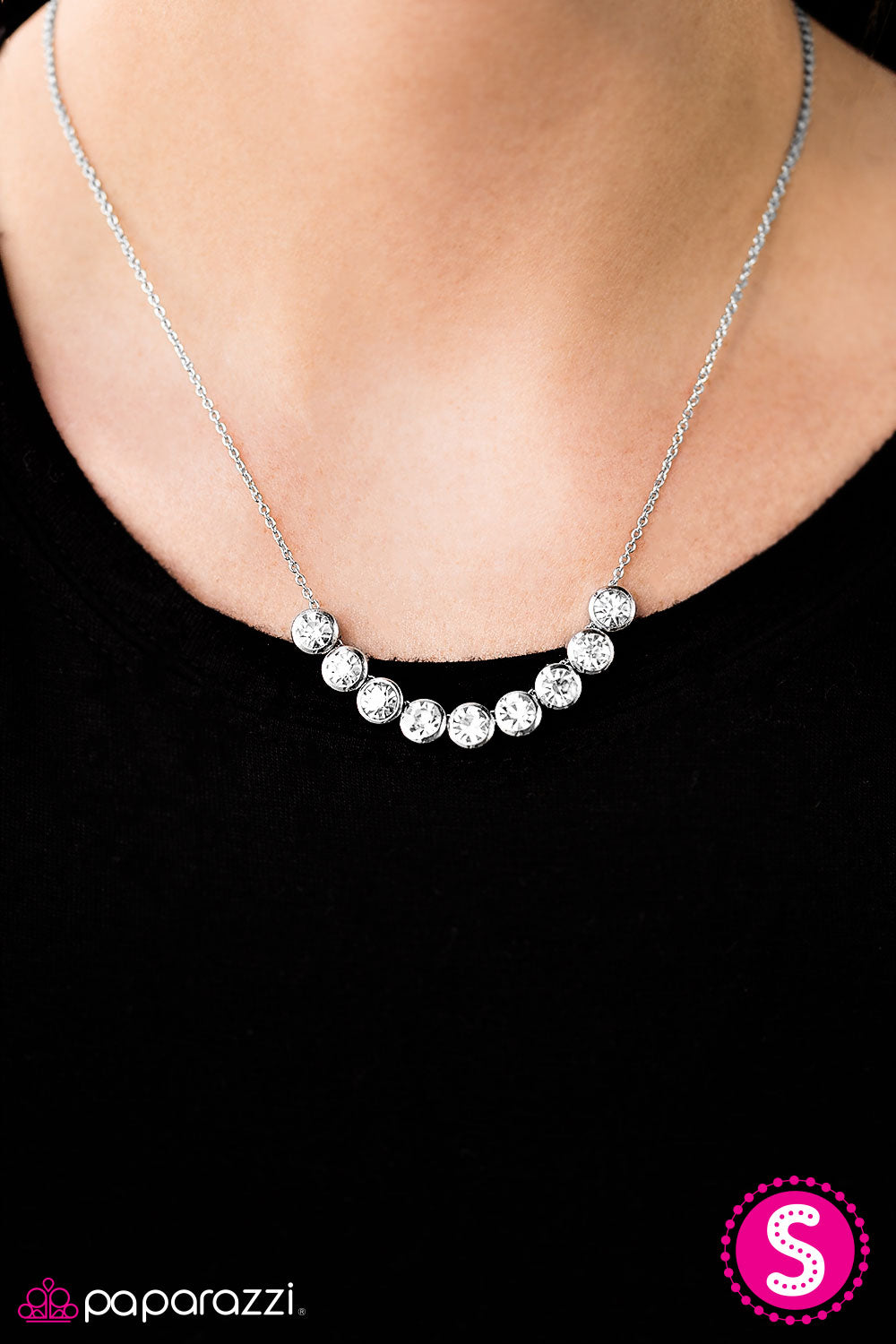 city-skyline-white-p2re-wtxx-122xx