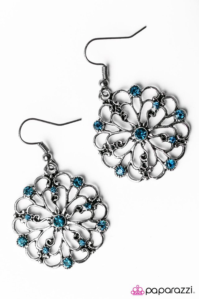 Paparazzi ♥ The County Fair - Blue ♥ Earrings
