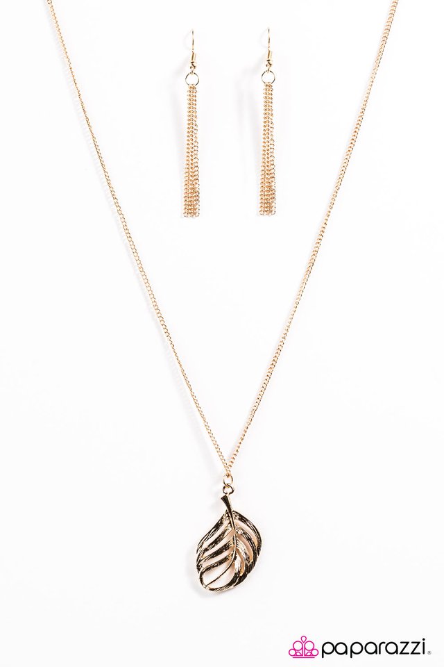 Paparazzi ♥ At First FLIGHT - Gold ♥ Necklace