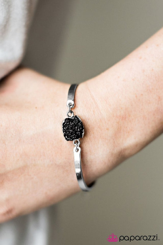 what-a-druzy-black-p9se-bkxx-065xx