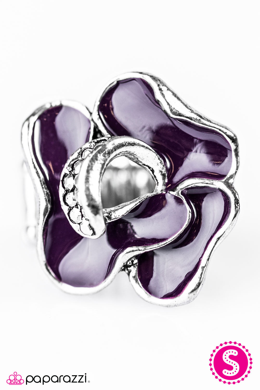 Paparazzi ♥ Garden Glow - Purple ♥  Ring