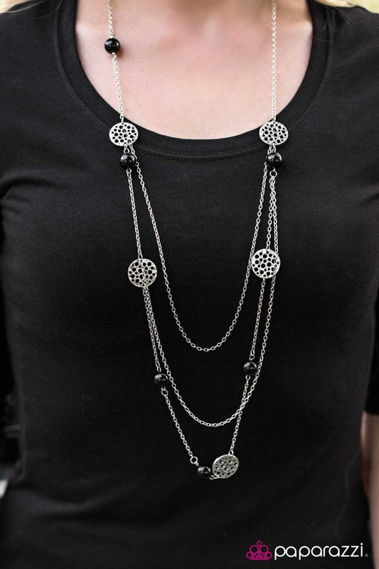 colorful-calamity-black-p2wh-bkxx-122xx