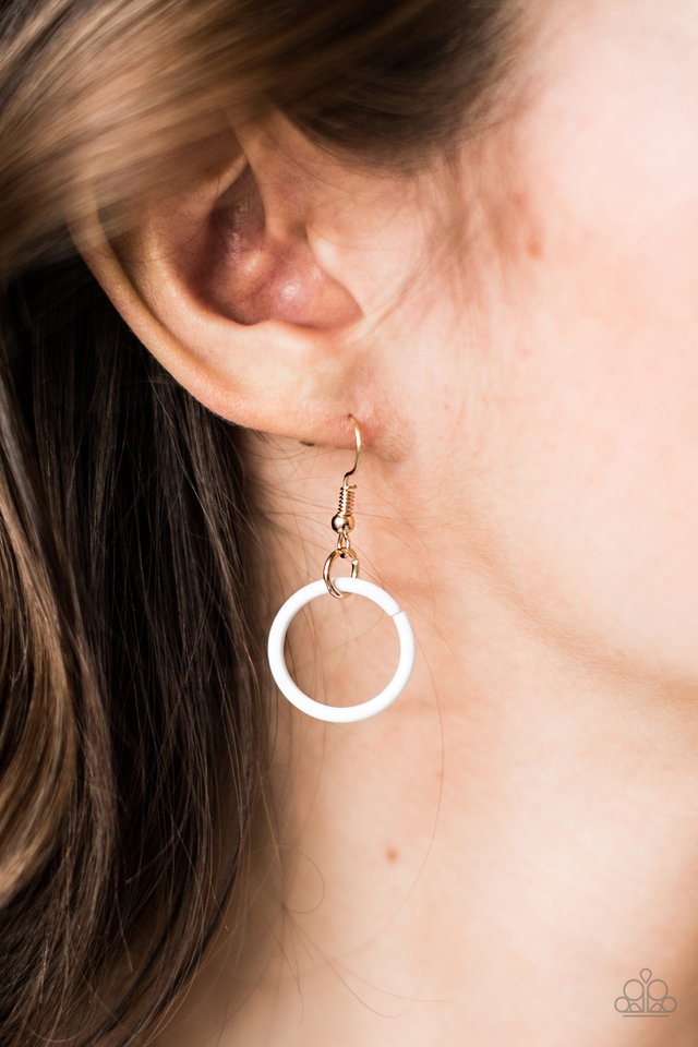 Paparazzi ♥ DISC Factor - White ♥ Necklace