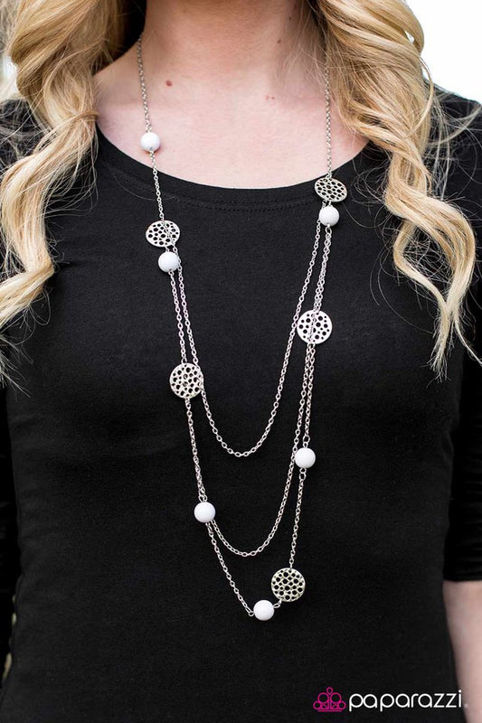 colorful-calamity-white-p2wh-wtxx-124xx