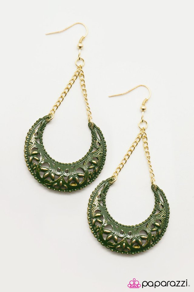 Paparazzi ♥ Over the Moon - Green ♥ Earrings