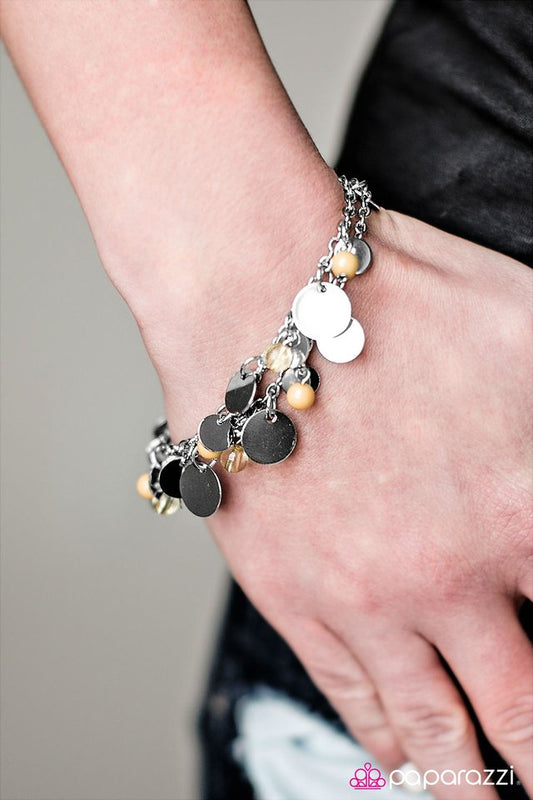 shake-it,-dont-break-it-yellow-p9wh-ywxx-043st