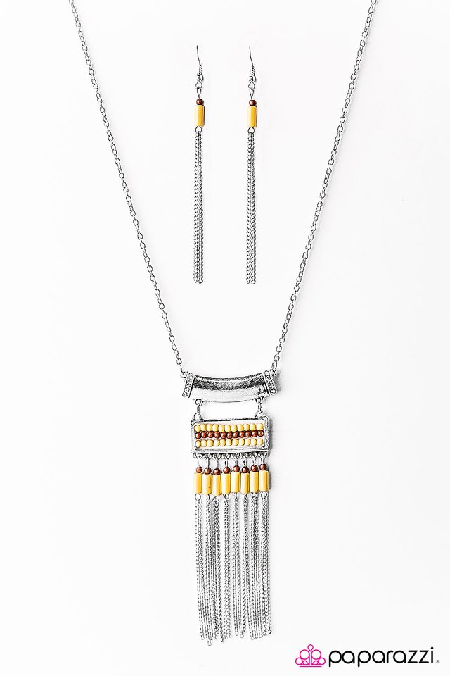 Paparazzi ♥ Canyon Winds - Yellow ♥ Necklace