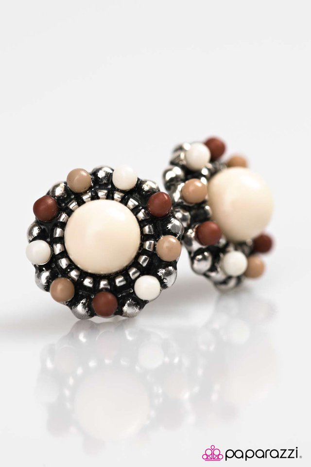 Paparazzi ♥ You BEAD Me! - Multi ♥ Post Earrings
