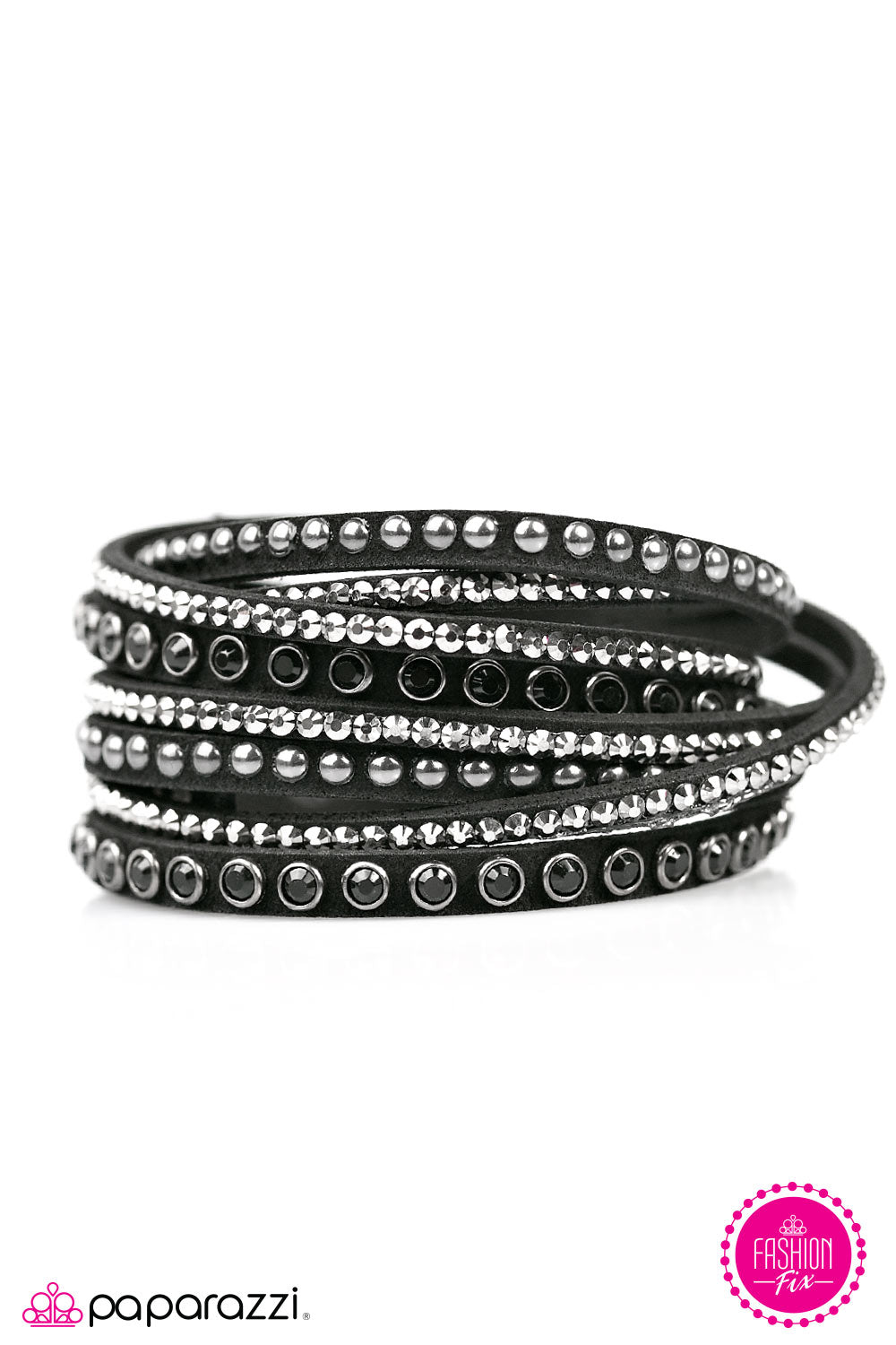 Paparazzi ♥ Cant Touch This - Black ♥  Bracelet