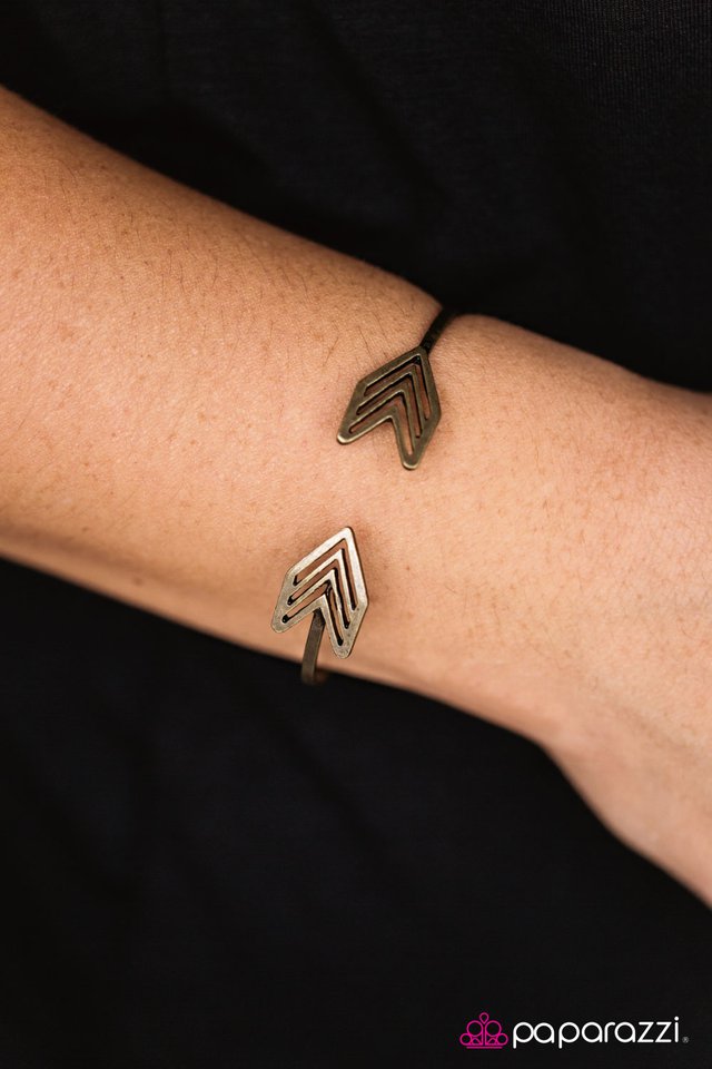 aim-for-the-stars-brass-p9tr-brxx-036xx