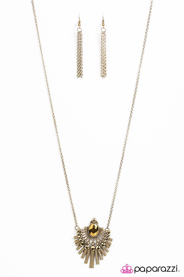 Paparazzi ♥ A Night With The Stars - Brass ♥ Necklace