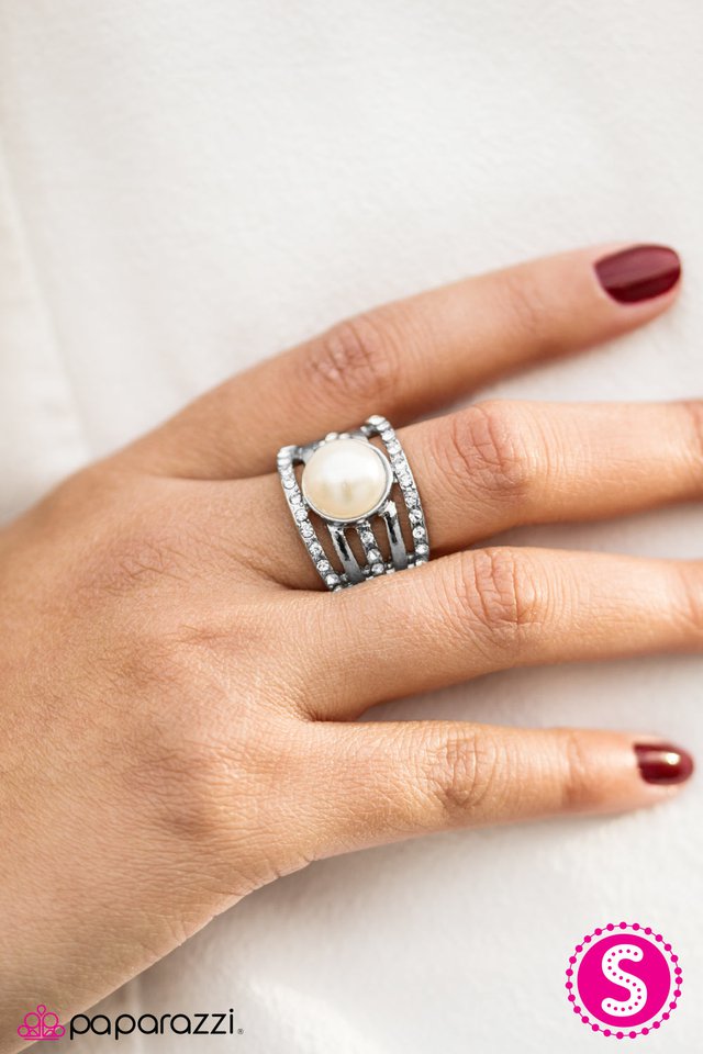 taste-of-refinement-white-p4re-wtxx-137xx