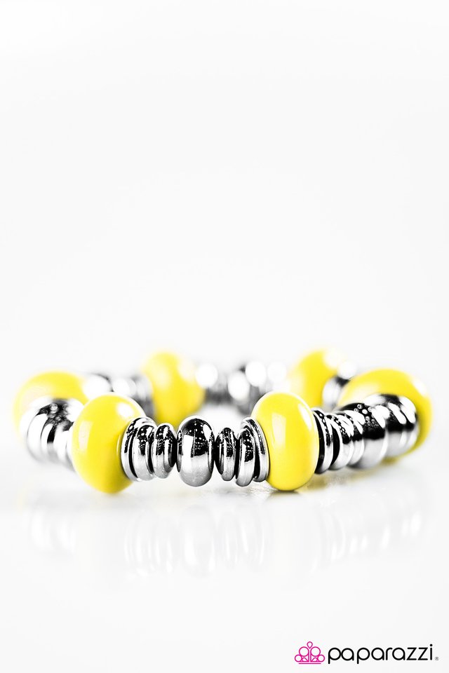 Paparazzi ♥ Springtime Sunshine - Yellow ♥ Bracelet