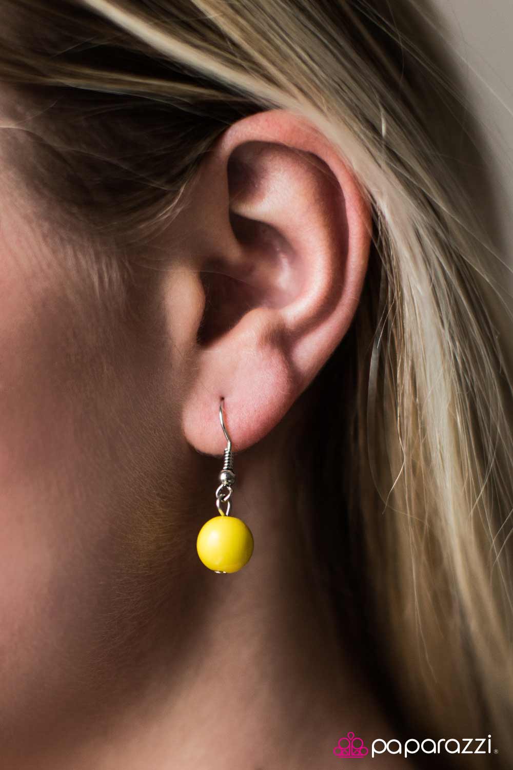 Paparazzi ♥ Find Your Wild - Yellow ♥  Necklace