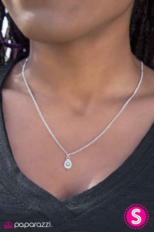 shine-your-brightest-white-p2da-wtxx-062xx