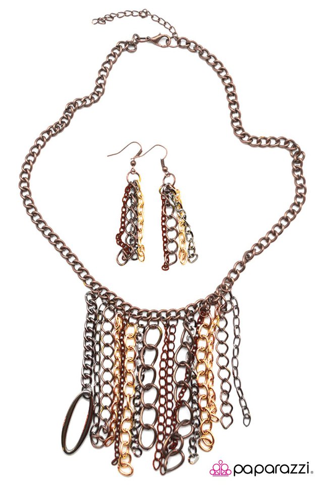 Paparazzi ♥ Industrial Infatuation - Brass ♥ Necklace