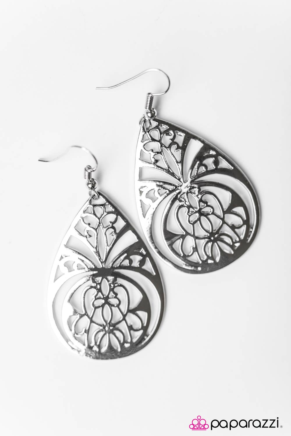 Paparazzi ♥ I Totally FILIGREE! - Silver ♥  Earrings
