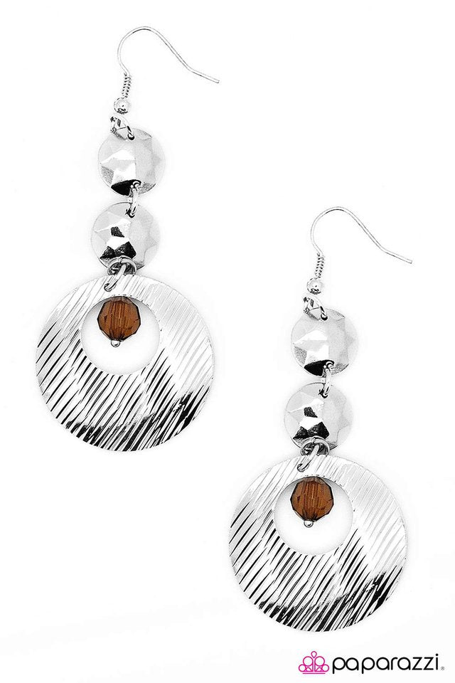 Paparazzi ♥ The Fast Lane - Brown ♥ Earrings