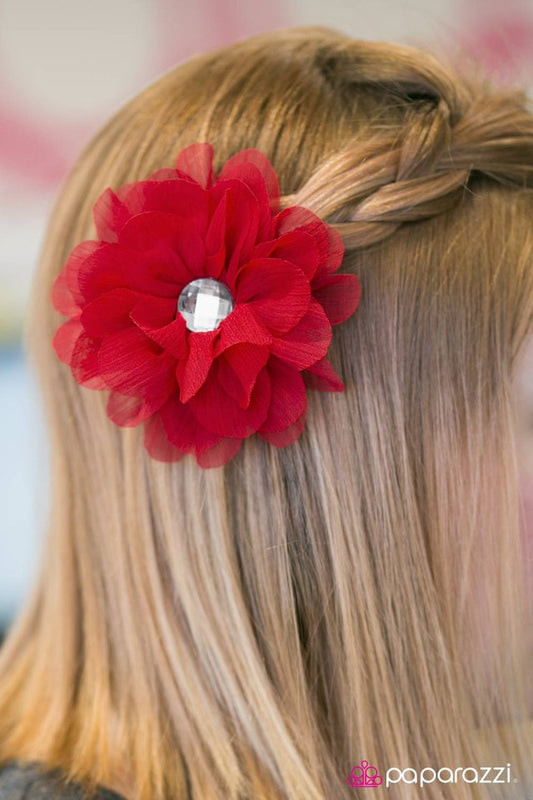 here-comes-the-bride-red-p7pr-rdxx-028xx