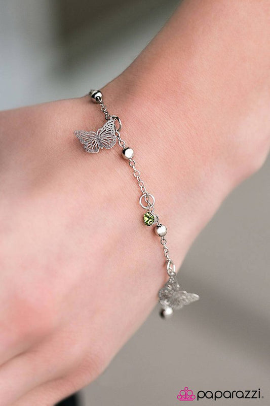 flutter-fashion-green-p9wh-grxx-073xx