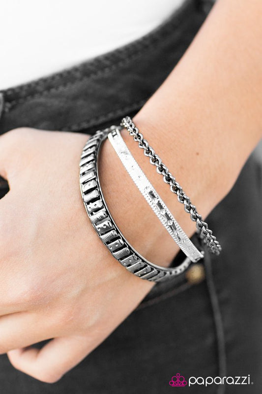 metro-marvel-black-bracelet-p9in-bkxx-053xx