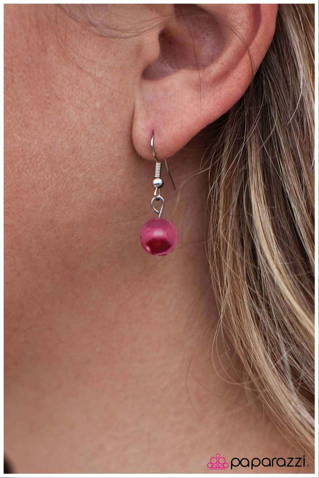 Paparazzi ♥ Life of the Party - Pink ♥ Necklace