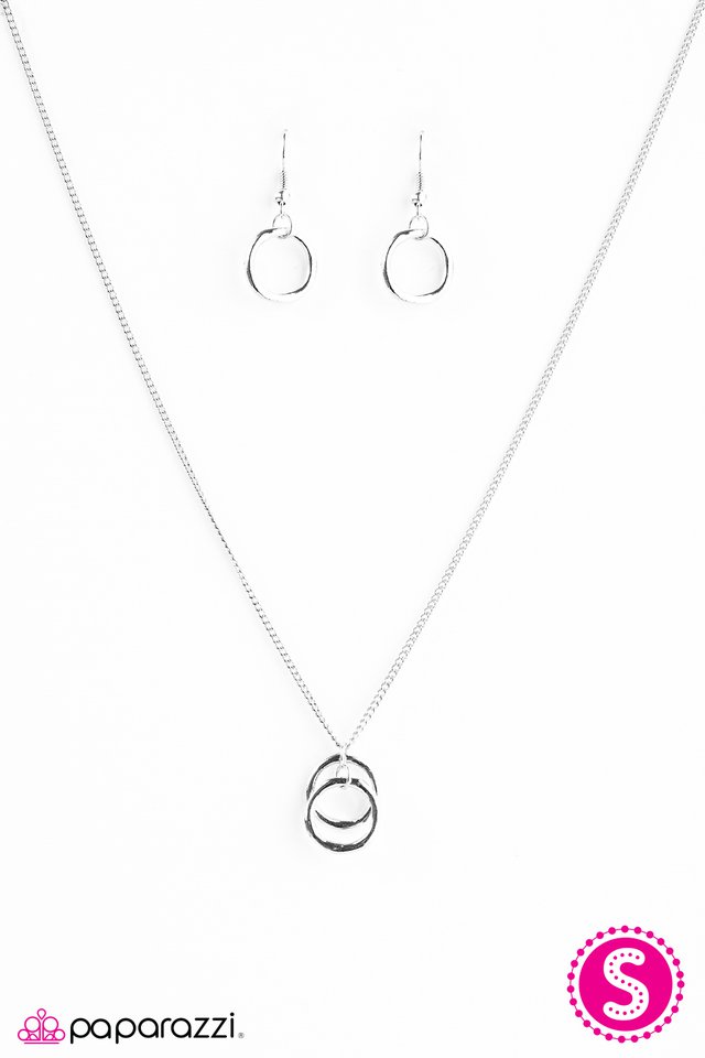 Paparazzi ♥ All Is Calm, All Is Bright - Silver ♥ Necklace