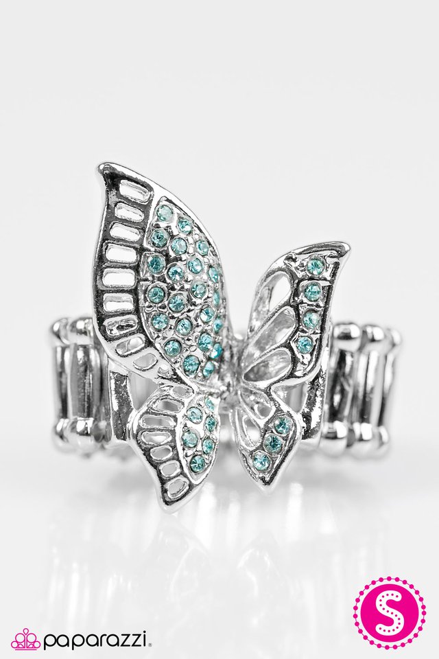 Paparazzi ♥ With Brave Wings She Flies - Blue ♥ Ring