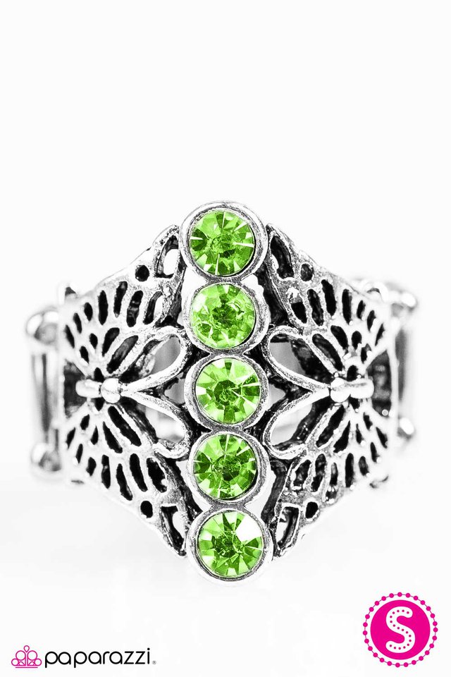 Paparazzi ♥ Butterfly Garden - Green ♥ Ring
