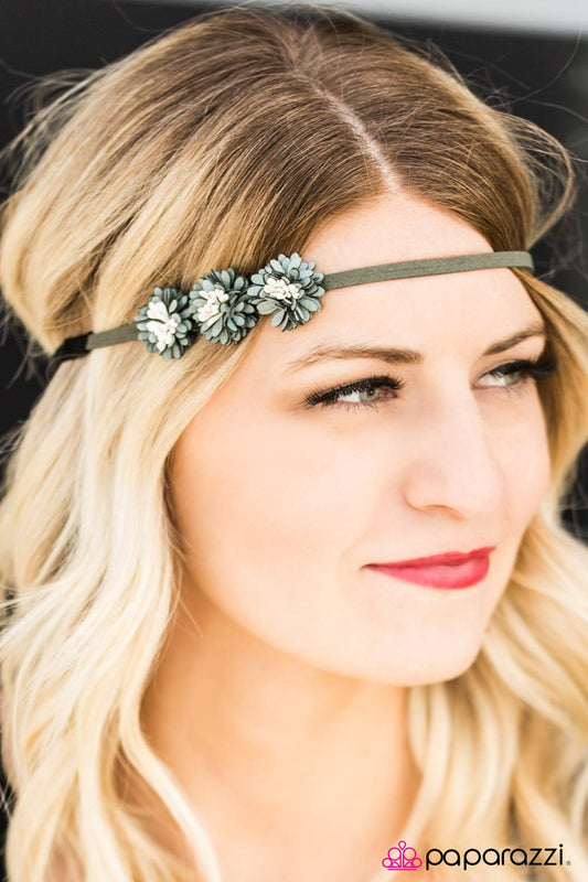 posy-poise-green-p6hp-grxx-031xx