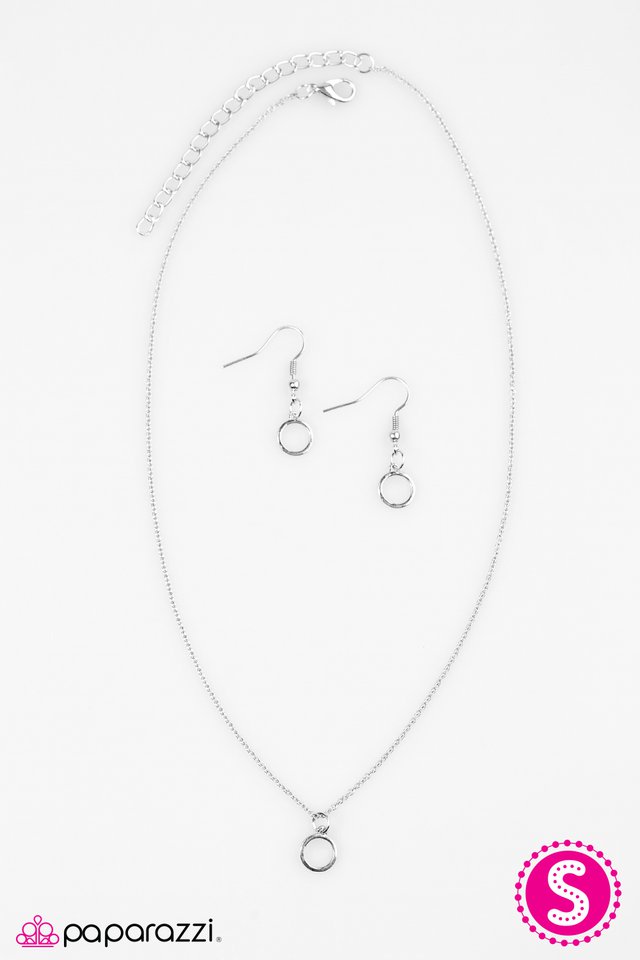 Paparazzi ♥ Live Simply - Silver ♥ Necklace