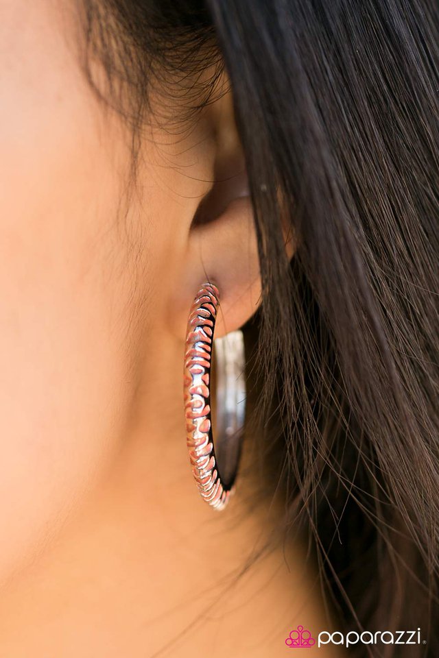 colorful-chaos-orange-p5ho-ogxx-004xx