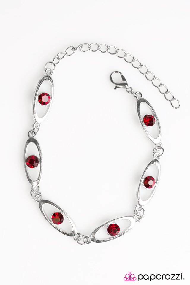 Paparazzi ♥ Starry Eyed - Red ♥ Bracelet