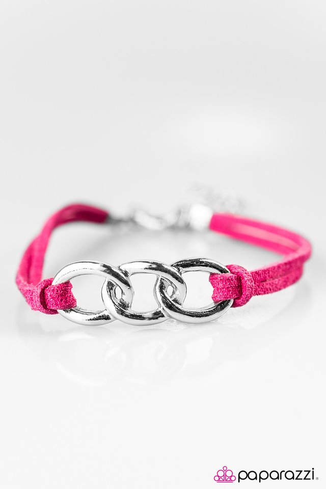 Paparazzi ♥ Lock It Down - Pink ♥ Bracelet