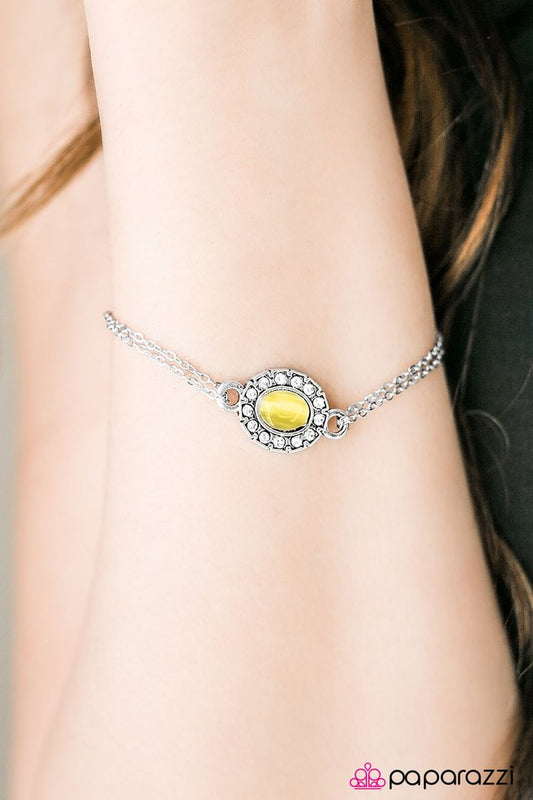 moonlit-pools-yellow-p9da-ywxx-021vs