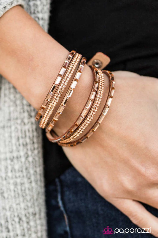 welcome-to-the-fashion-show-brown-p9di-urbn-011xx