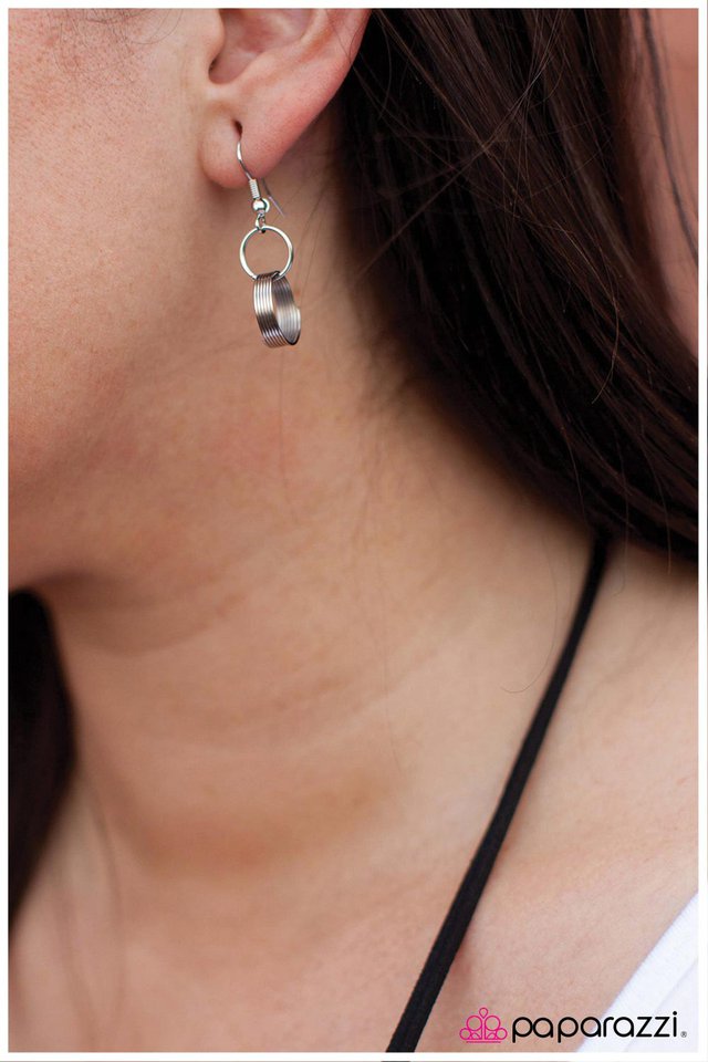 Paparazzi ♥ Tied Me Over - Purple ♥ Necklace