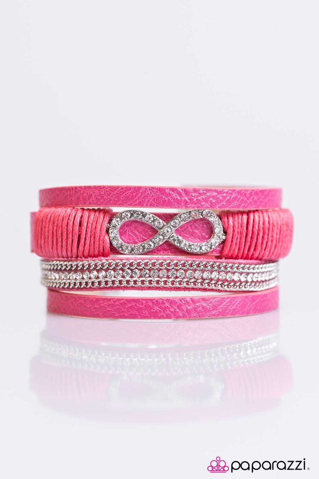 Paparazzi ♥ Happily FOREVER After - Pink ♥ Bracelet