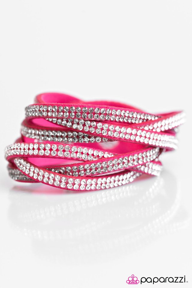 Paparazzi ♥ Send In The Sparkle! - Pink ♥ Bracelet