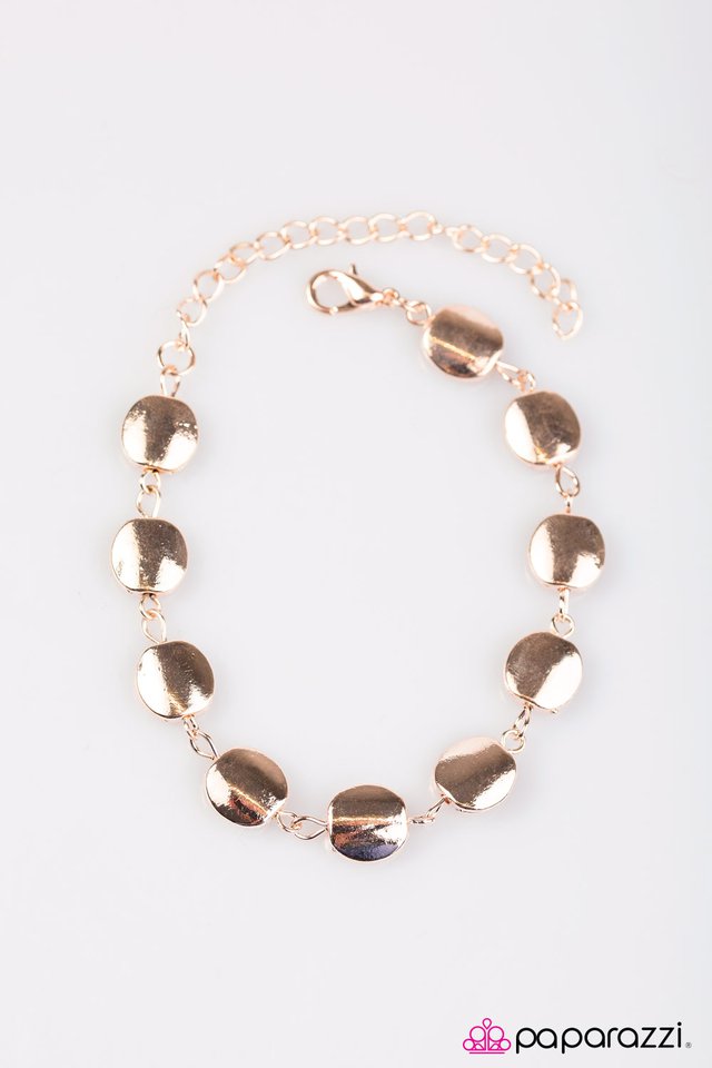 Paparazzi ♥ All The BRIGHT Moves - Rose Gold ♥ Bracelet