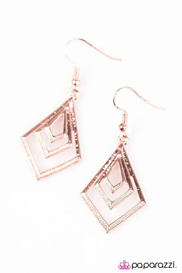 Paparazzi ♥ Dont GEO There! - Rose Gold ♥ Earrings