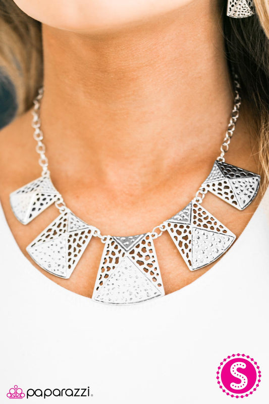 hail-to-the-chief-ette-silver-p2ed-svxx-074xx