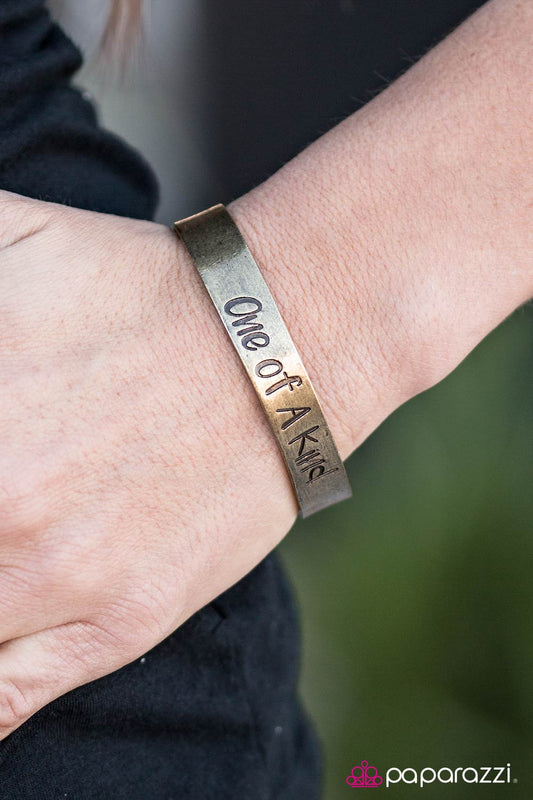 unique-in-every-way-p9wd-brxx-054xx