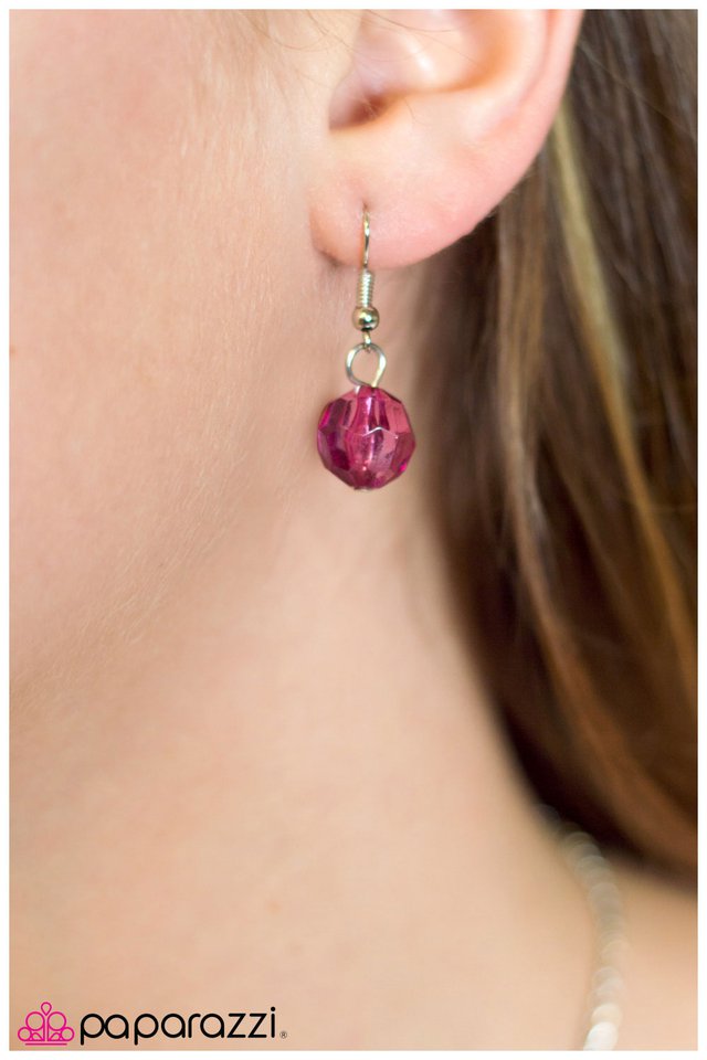 Paparazzi ♥ Shell Shocked - Multi ♥ Necklace