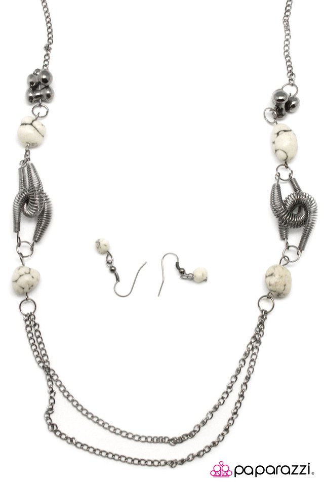 Paparazzi ♥ Rock On - White ♥ Necklace