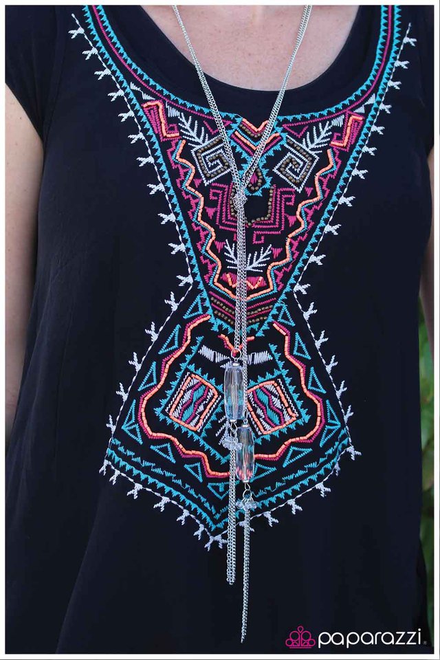 worth-the-tassel-p2da-wtxx-001bt