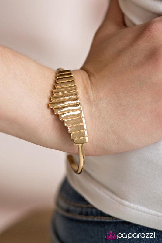 that-dont-empress-me-much-p9ed-gdxx-028xx