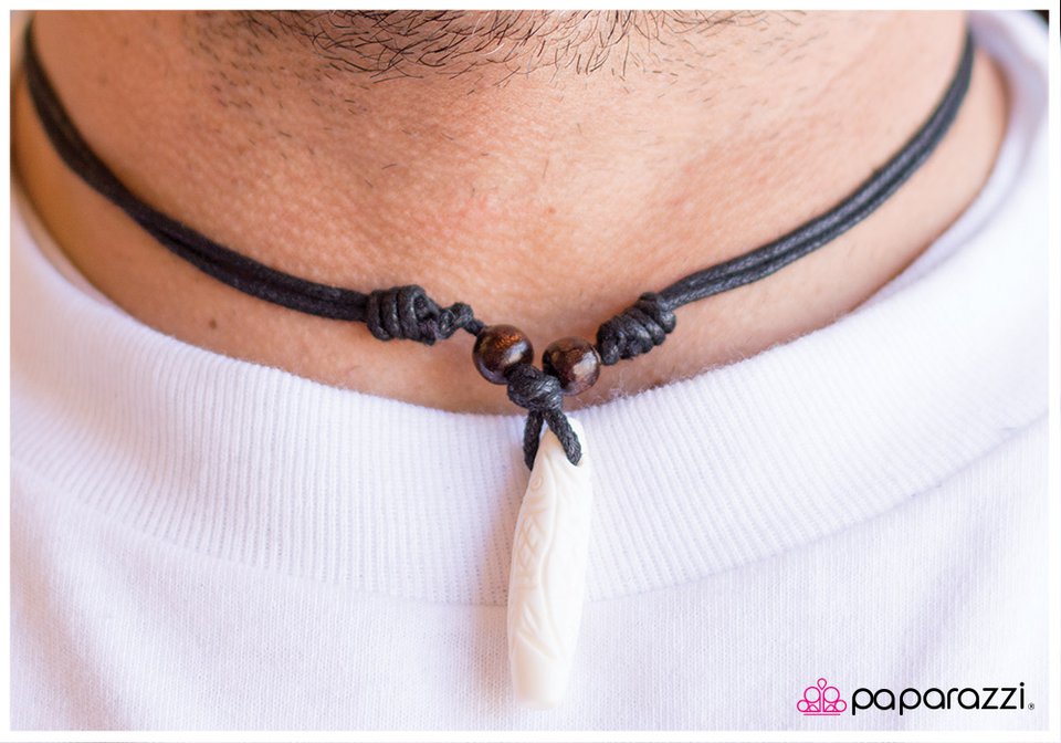 tastefully-tiki-p2ur-wtbr-0001di