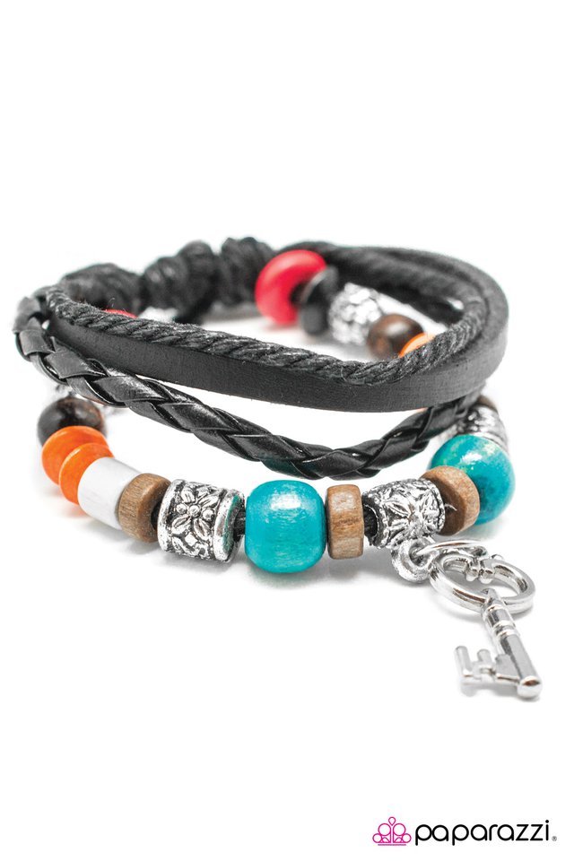 Paparazzi ♥ Disturbing the Piece - Multi ♥ Bracelet